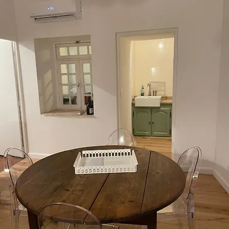Cervione, En Plein Coeur Du Village Apartament *