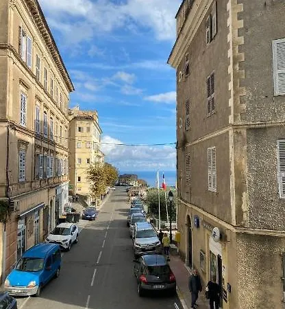 Apartament Cervione, En Plein Coeur Du Village
